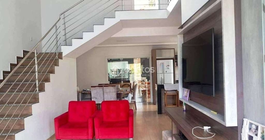 Casa com 4 dormitórios à venda e área de festas. 153 m² por R$ 790.000 - Guabiruba sul - Guabiruba/SC