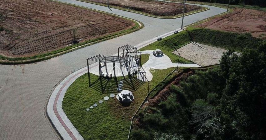 Terreno pronto para construir, excelente localização