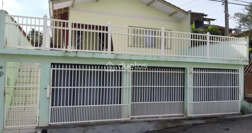Casa com 3 dormitórios à venda, 110 m² por R$ 530.000,00 - Águas Claras - Brusque/SC