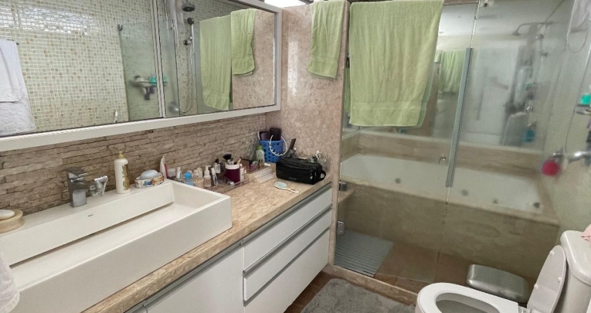 Apartamento com 4 quartos na Torre