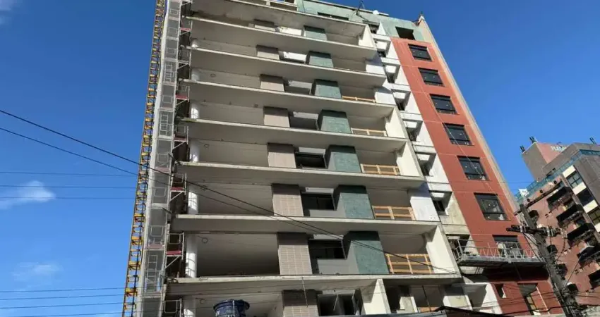 Exclusivo apto 2 suítes no Centro de Floripa, 151m²