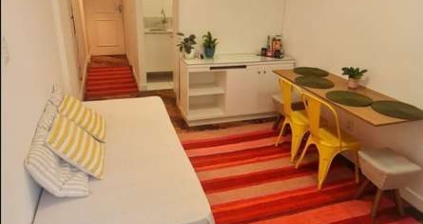 Apartamento de 1 quarto à venda no Centro de Florianópolis – Em frente à Praça X