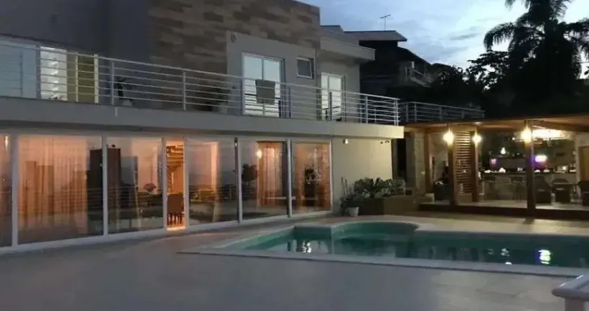 Venda | casa de luxo na agronômica: espaço, sofisticação e uma vista inesquecíve