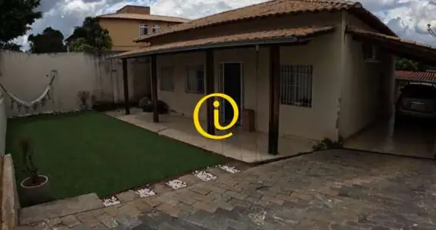 Casa com 4 quartos à venda na Santa Terezinha, Belo Horizonte 