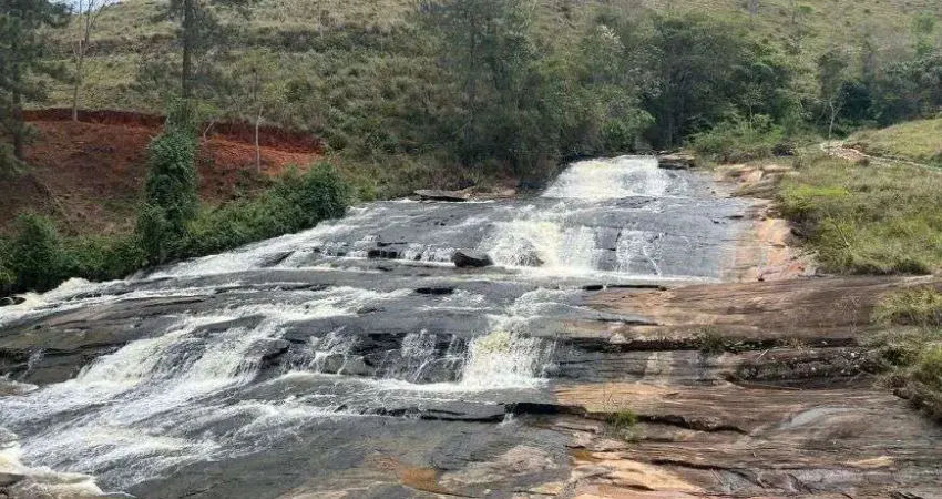 TERRENO A VENDA - RECANTO A CACHOEIRA CONDOMÍNIO CLUBE - CHÁCARA -MG