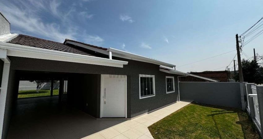 LINDA CASA COM EDICULA INTEGRADA E AMPLO QUINTAL NO SAO MARCOS