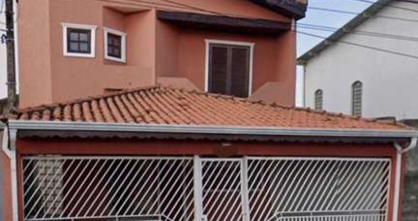 Sobrado à Venda em Jardim Itanguá, Sorocaba - SP