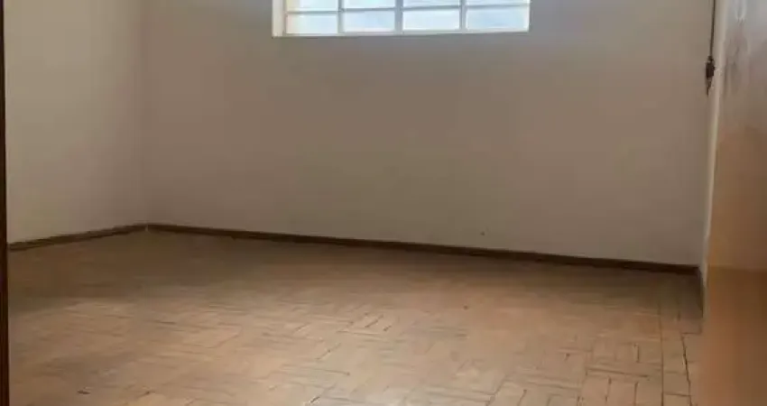 Casa à Venda – Ótima Localização na Vila Santa Rita, Sorocaba/SP