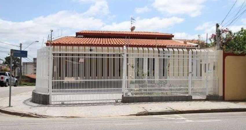 Excelente casa a venda no Jardim Simus