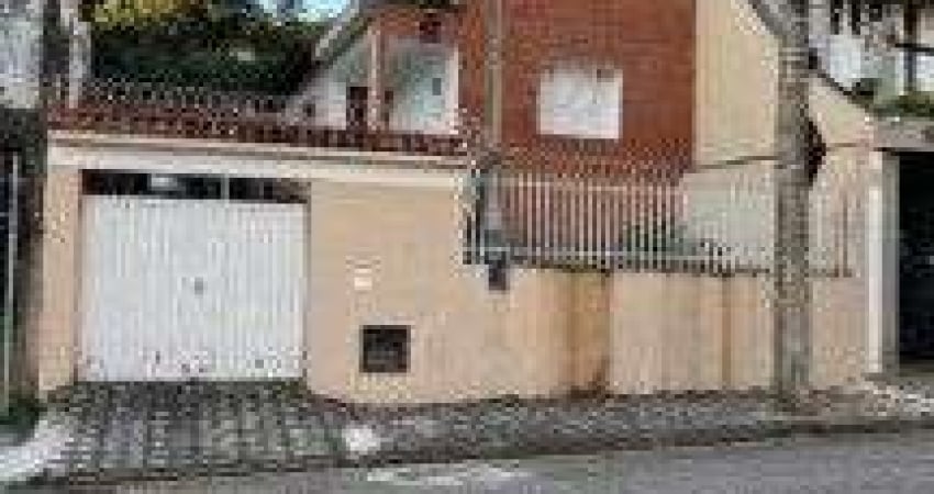 Oportunidade no Mangal! Casa com 260m² em Localização Estratégica