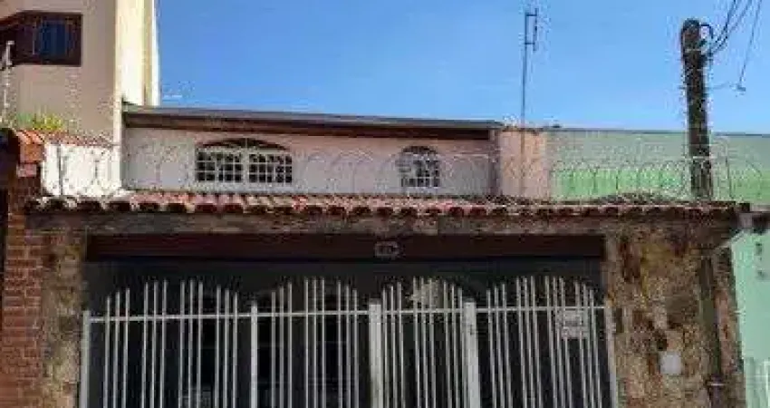 Casa Ampla com 3 Dormitórios (2 Suítes) à Venda no Jardim Simus – Sorocaba/SP