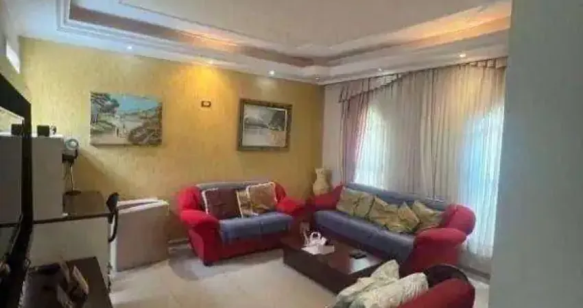 Oportunidade! Casa com 2 dormitórios e churrasqueira na região central