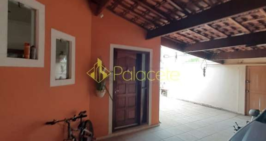 Casa à venda 3 Quartos, 1 Suite, 3 Vagas, 300M², Portal das Colinas, Guaratinguetá - SP
