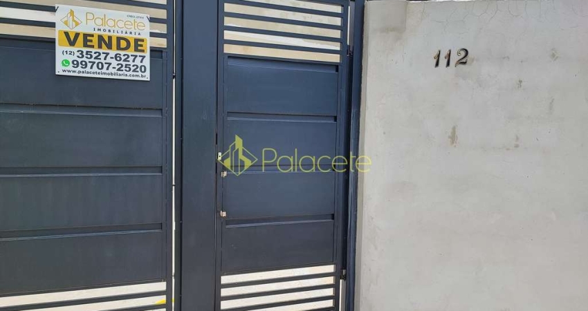 Casa à venda 3 Quartos, 1 Suite, 2 Vagas, 175M², Res. Santa Clara, Pindamonhangaba - SP