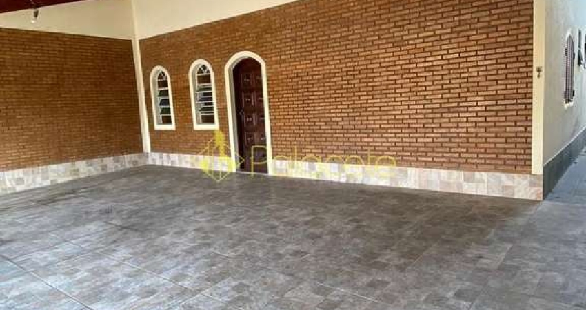 Casa à venda 4 Quartos, 1 Suite, 3 Vagas, 183M², Jardim das Bandeiras, Taubaté - SP