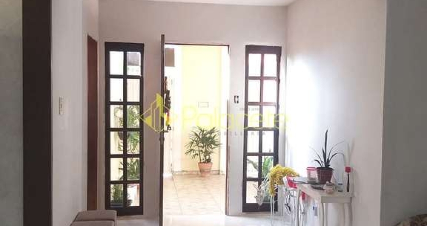 Casa à venda 3 Quartos, 1 Suite, 300M², Residencial Campo Belo, Pindamonhangaba - SP