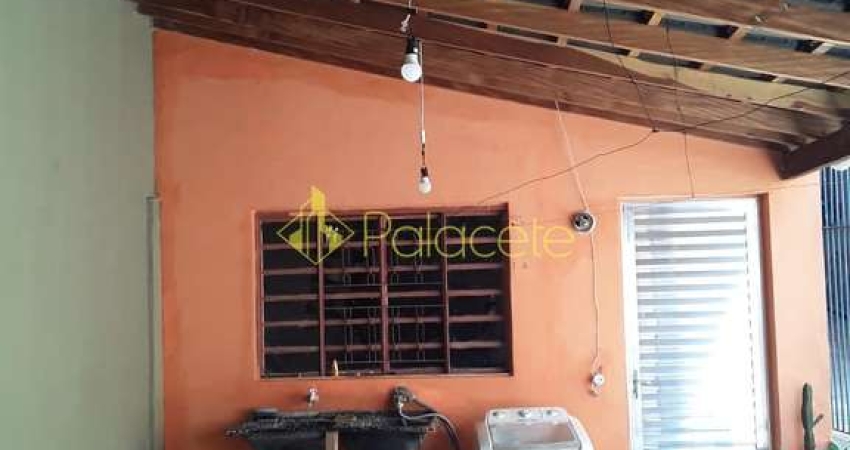 Casa à venda 2 Quartos, 2 Vagas, 150M², Jardim Mariana, Pindamonhangaba - SP