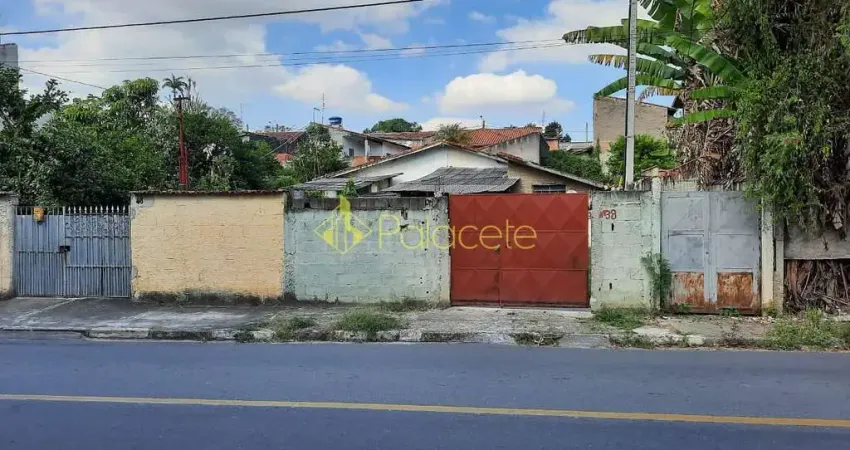 Casa à venda 4 Quartos, 2 Vagas, 350M², Jardim Boa Vista, Pindamonhangaba - SP