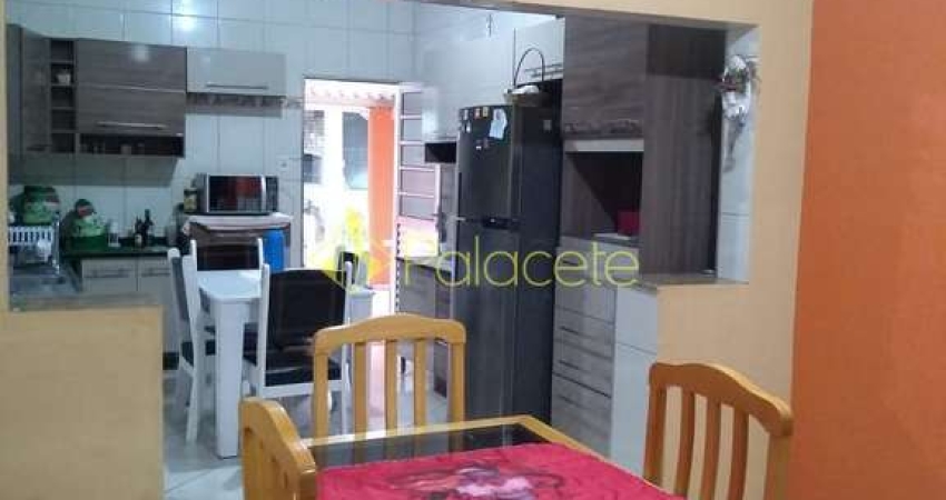 Casa à venda 3 Quartos, 4 Vagas, 250M², Parque Senhor do Bonfim, Taubaté - SP