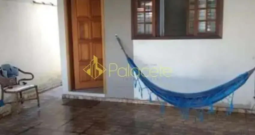 Casa à venda 2 Quartos, 1 Suite, 2 Vagas, 125M², Conjunto Residencial Araretama, Pindamonhangaba -