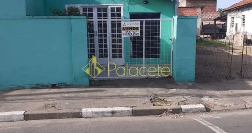 Casa à venda 2 Quartos, 1 Vaga, 357M², Jardim Cristina, Pindamonhangaba - SP