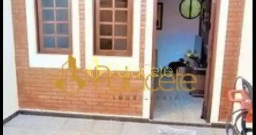 Casa à venda 2 Quartos, 1 Vaga, 70M², Centro, Taubaté - SP