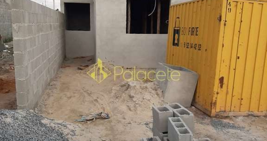 Casa à venda 2 Quartos, 2 Vagas, 125M², Residencial e Comercial Portal dos Eucaliptos, Pindamonhang