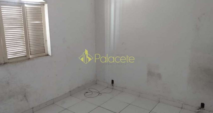 Casa à venda 2 Quartos, 1 Suite, 2 Vagas, 317M², Centro, Tremembé - SP