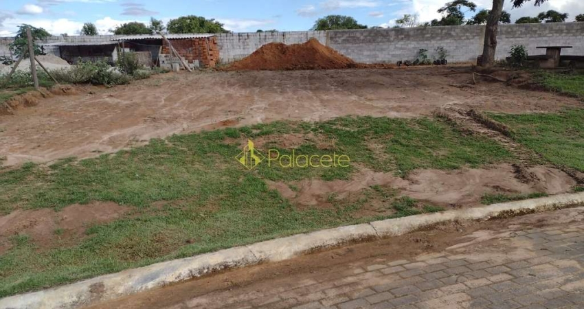 Terreno à venda 386M², Abaete, Taubaté - SP | Condomínio Lilian Schneider