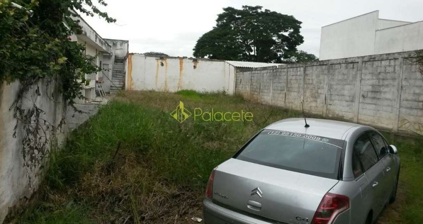 Terreno à venda 307M², Centro, Pindamonhangaba - SP