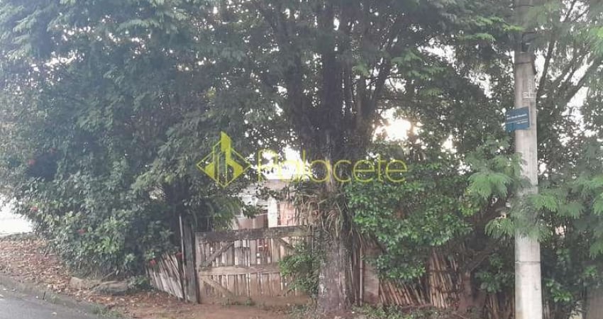 Casa à venda 2 Quartos, 4 Vagas, 307M², Jardim Princesa, Pindamonhangaba - SP