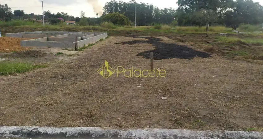 Terreno à venda 300M², Residencial e Comercial Portal dos Eucaliptos, Pindamonhangaba - SP