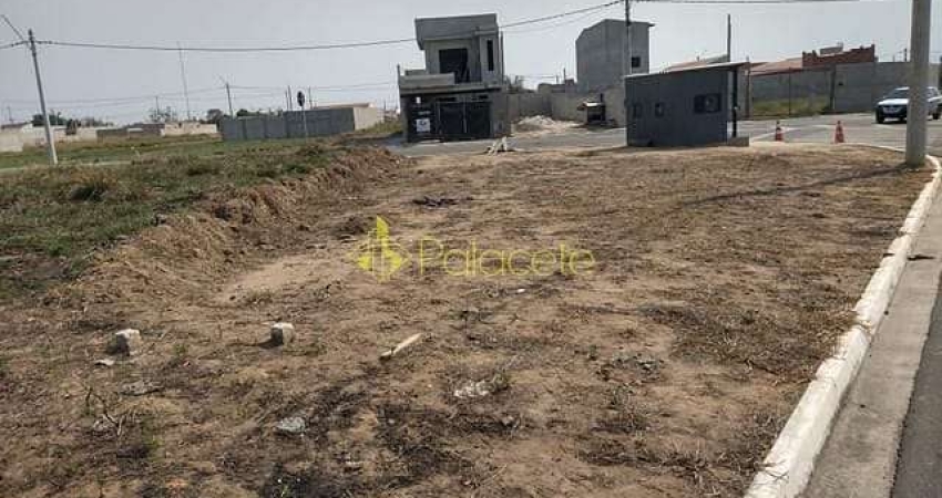Terreno à venda 181.53M², Vila Areao, Taubaté - SP