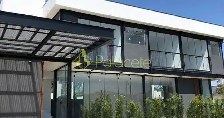Casa à venda 3 Quartos, 3 Suites, 2 Vagas, 348M², Parque Vera Cruz, Tremembé - SP