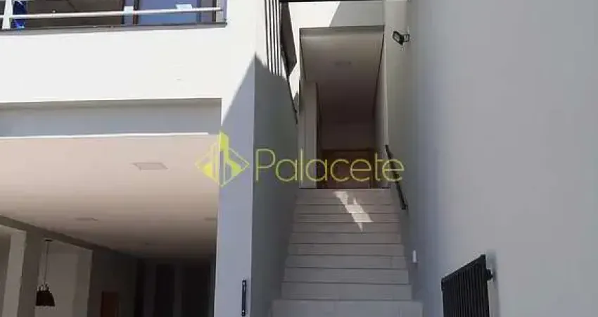 Casa à venda 4 Quartos, 4 Suites, 2 Vagas, 300M², Village Mantiqueira, Guaratinguetá - SP