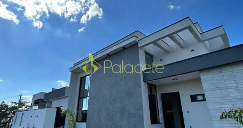 Casa à venda 3 Quartos, 1 Suite, 6 Vagas, 480M², Mombaça, Pindamonhangaba - SP | Condominio Village