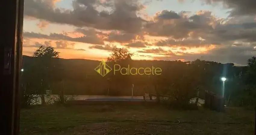Chácara à venda 4 Quartos, 1 Suite, 5 Vagas, 4500M², Barreiro, Taubaté - SP