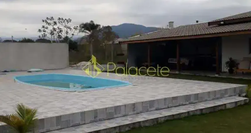 Chácara à venda 2 Quartos, 1 Suite, 1075M², Mandú, Pindamonhangaba - SP