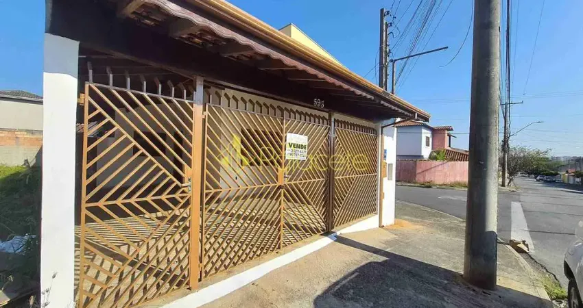 Casa à venda, no Mombaça com comércios nas proximidades, com terreno de174 m2 Pindamonhangaba, SP