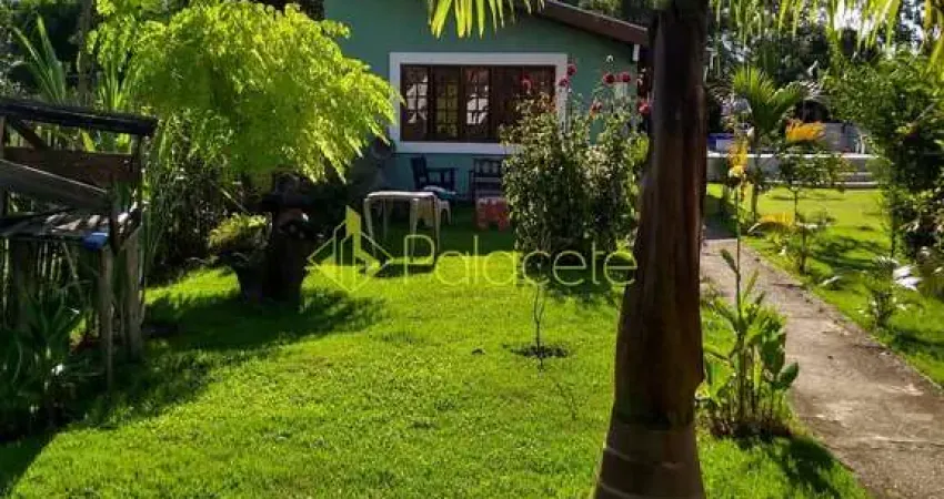 Chácara à venda 2 Quartos, 2 Suites, 3 Vagas, 1350M², Mandú, Pindamonhangaba - SP
