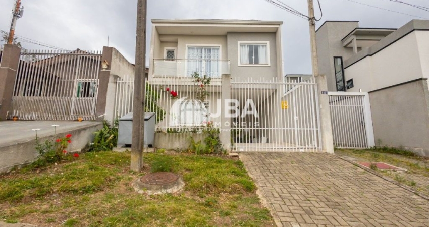 Sobrado de frente para a rua