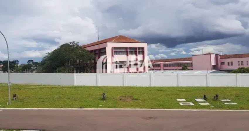 Terreno em condomínio alto padrão com projeto aprovado