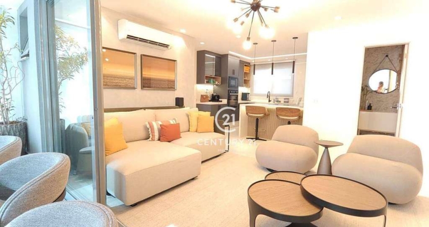 Apartamento com 3 dormitórios à venda, 114 m² por R$ 2.700.000,00 - Cambuí - Campinas/SP