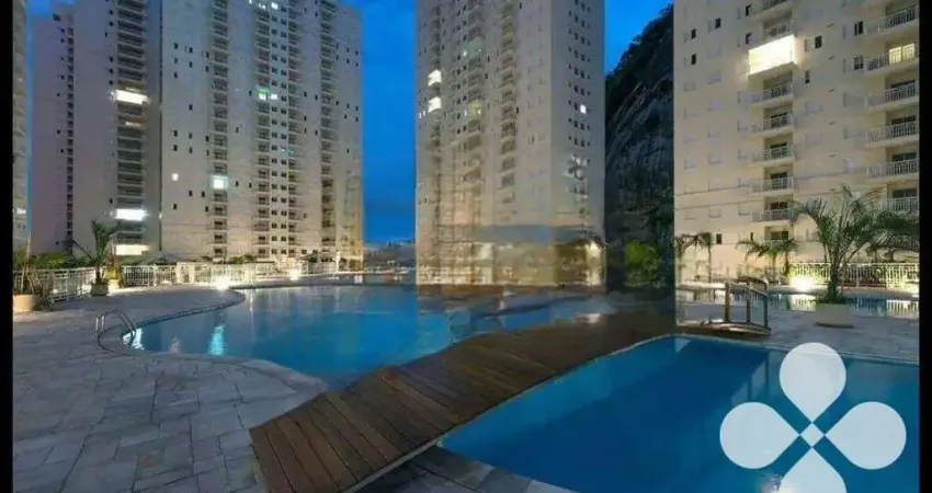 Apartamento com 2 dormitórios à venda, 62 m² por R$ 645.000,00 - Marapé - Santos/SP