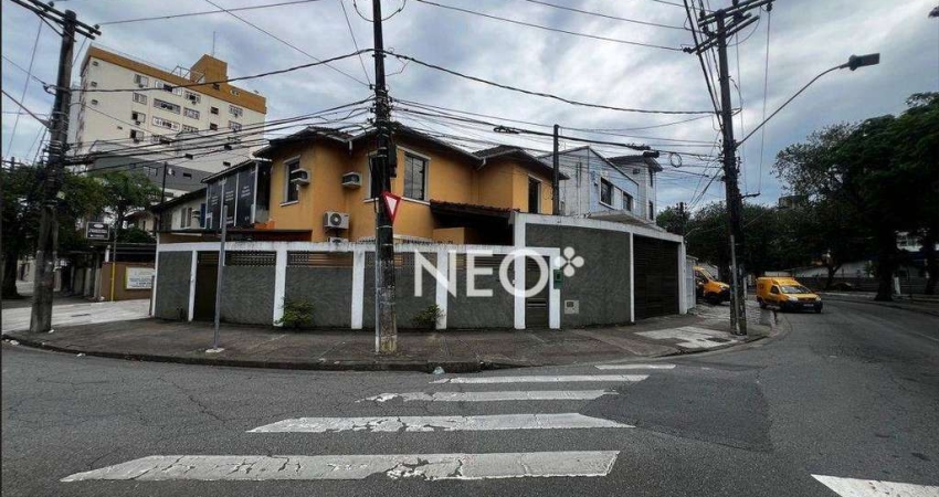 Casa com 3 dormitórios, 200 m² - venda por R$ 1.880.000,00 ou aluguel por R$ 15.000,00/mês - Embaré - Santos/SP