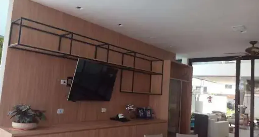 Casa com 5 dormitórios à venda, 488 m² por R$ 5.500.000,00 - Jardim Acapulco - Guarujá/SP