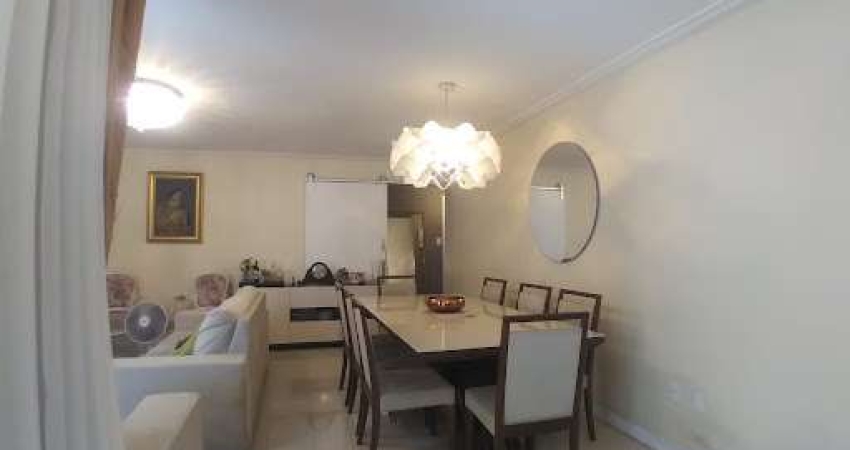 Apartamento com 3 dormitórios à venda, 159 m² por R$ 700.000,00 - Gonzaga - Santos/SP