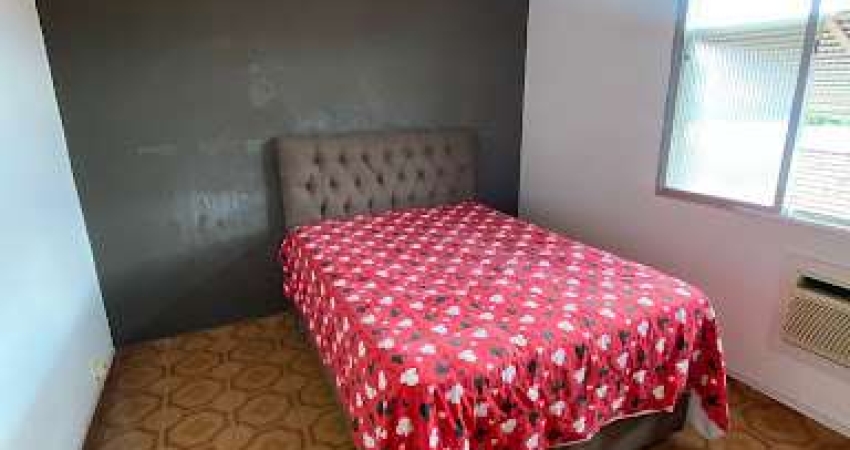 Apartamento com 3 dormitórios à venda, 79 m² por R$ 450.000,00 - Macuco - Santos/SP