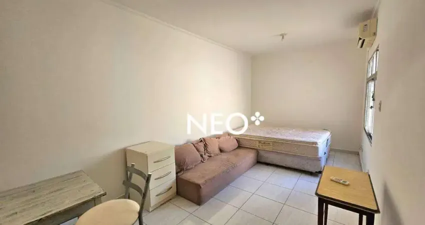 Sala Living  1 dormitório, 1 Vaga - José Menino - Santos/SP