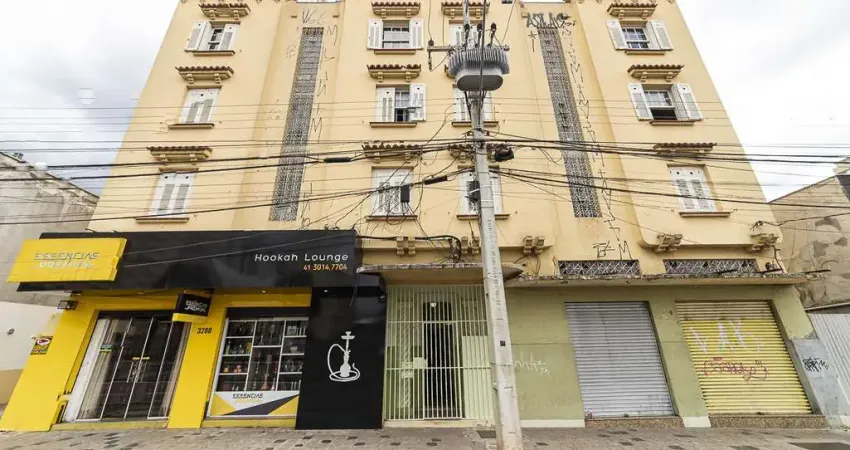 Apartamento com 3 quartos para alugar na Avenida Sete de Setembro, 3272, Rebouças, Curitiba